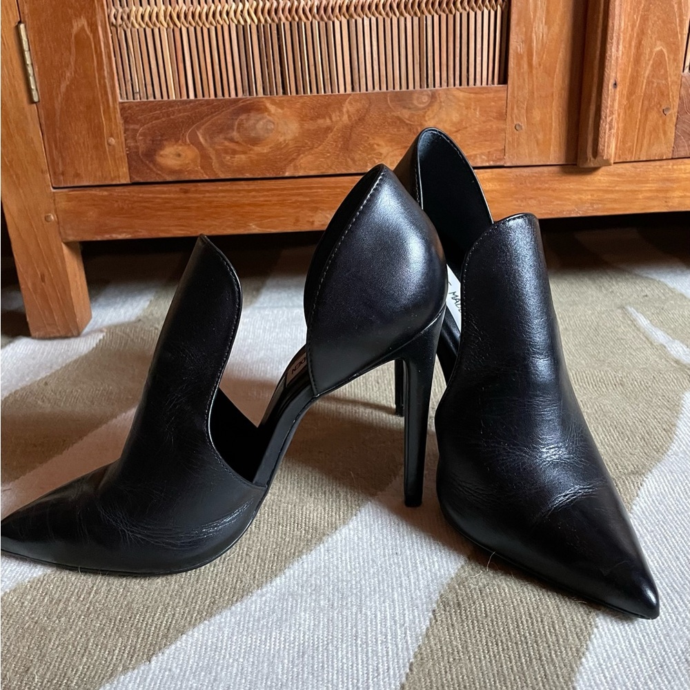 Madden black leather stilletos… 7.5